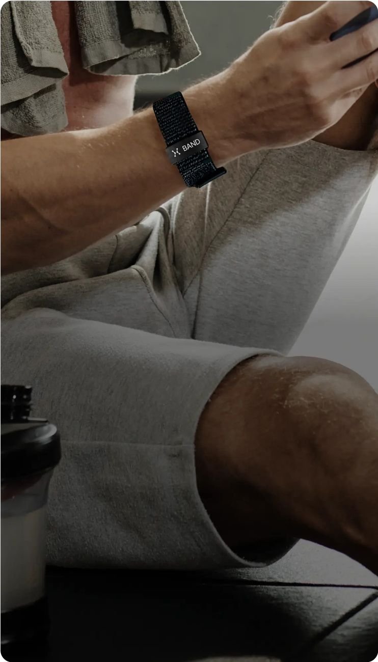 Hume Watch app displaying metabolic momentum score and daily health metrics